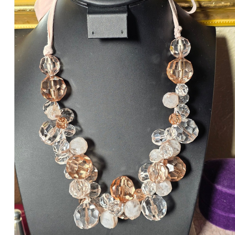 Chunky Faceted‎ Lucite Beaded Multi-Strand Statement Necklace Peach Clear